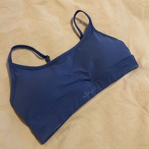 Alphalete surface limitless bra. Size small. Only worn once!